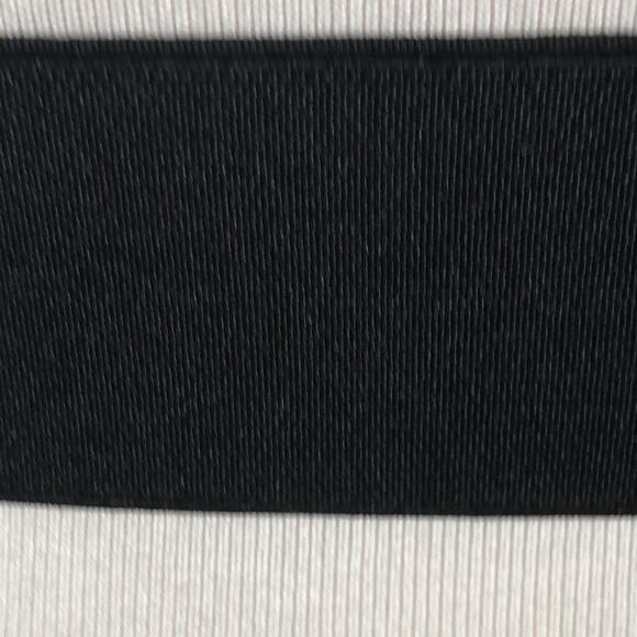 Black and Silver Stretch Belt Size XS/S - Picture 5 of 9